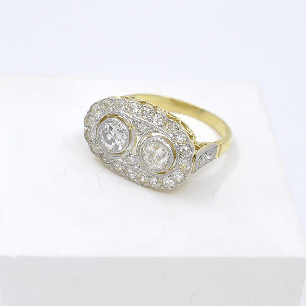Anillo Antiguo En Oro 18K Y Brillantes Anillo Antiguo En Oro 18K Y Brillantes