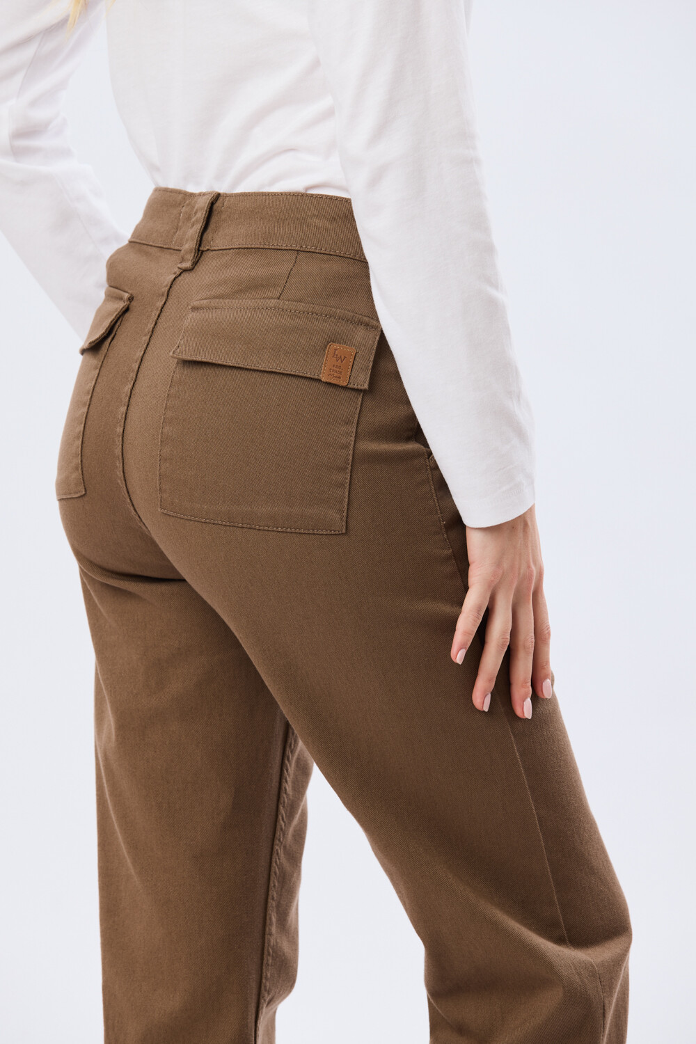 PANTALÓN DE GABARDINA Marron
