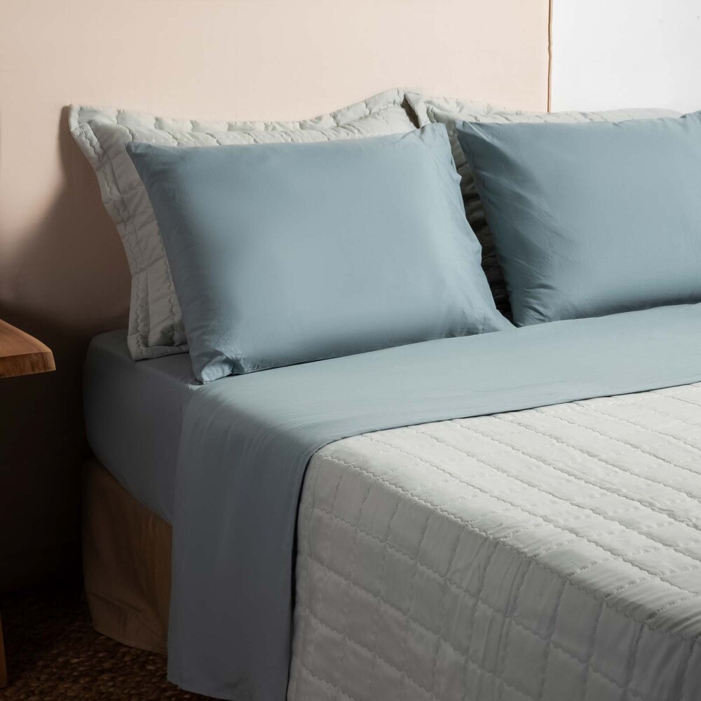 JUEGO DE SABANAS QUEEN POLIESTER PREWASHED