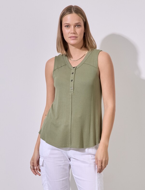 Musculosa Botones OLIVA