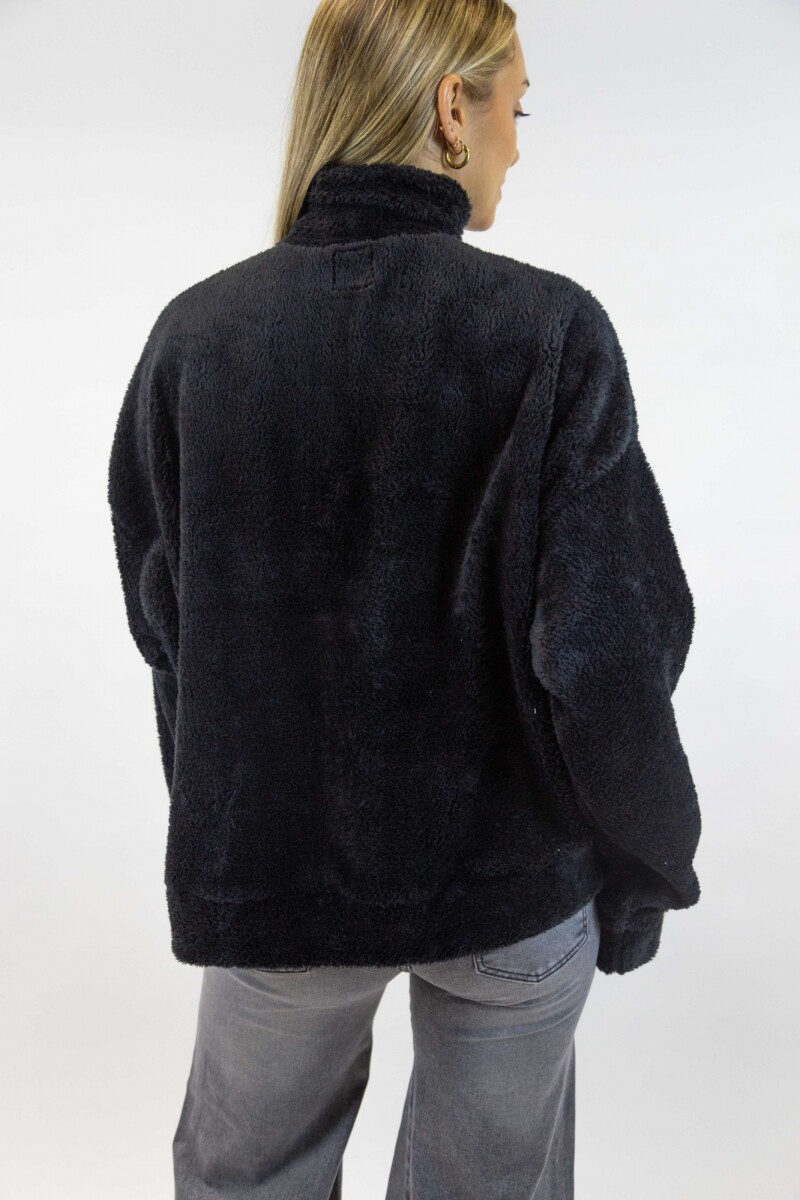 Buzo peluche Negro
