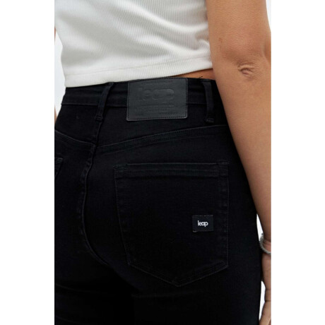 Jean Perla Black S25
