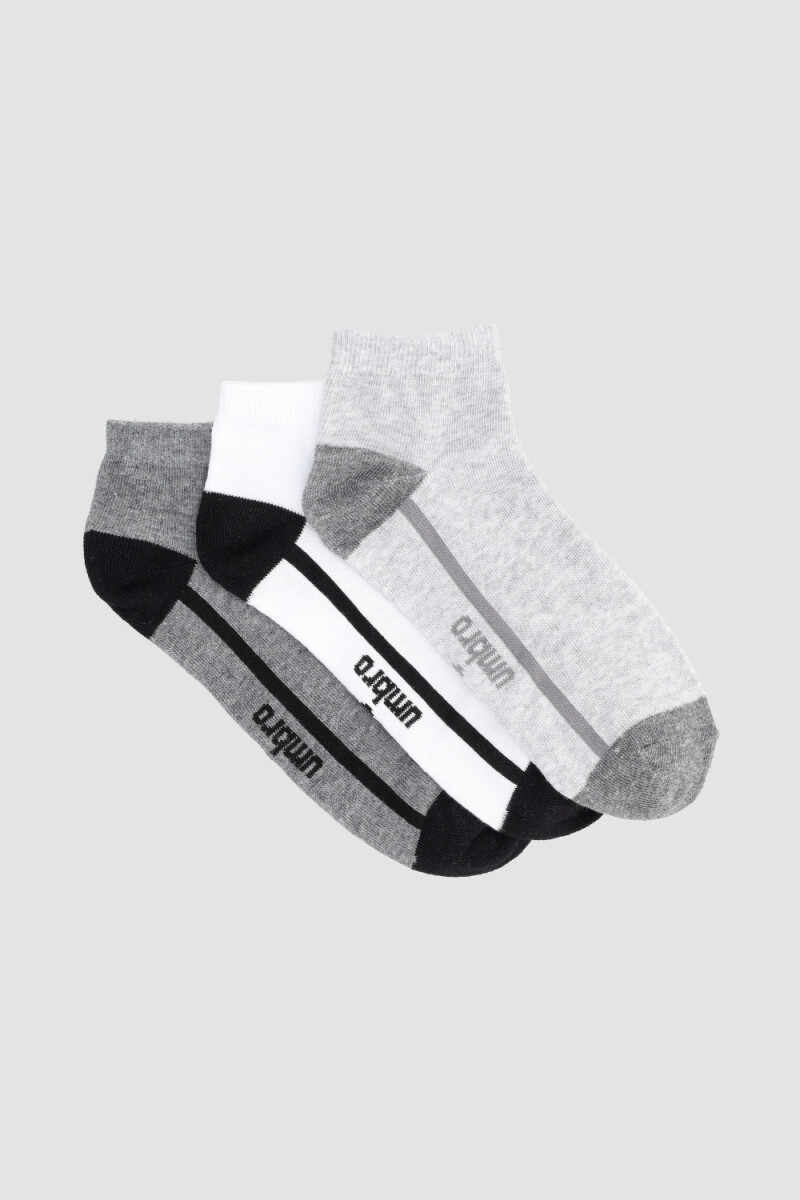 Pack x 3 media corta lisa individual umbro Variante 38