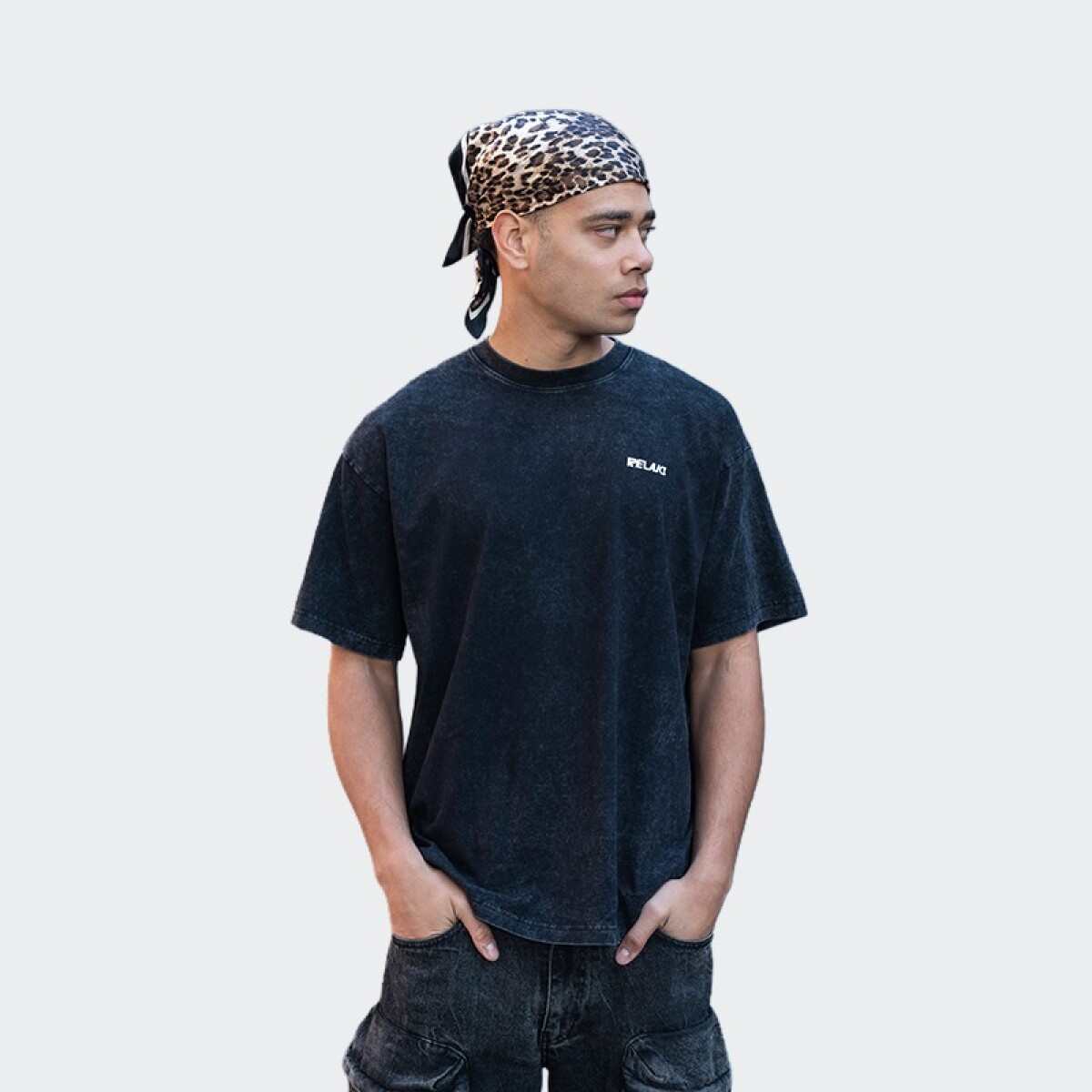 Remera Relajo Tradire - Negro 