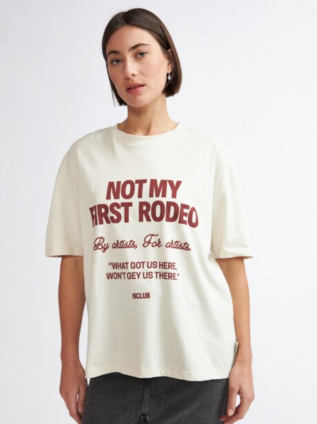 REMERA ORÉGANO CRUDO