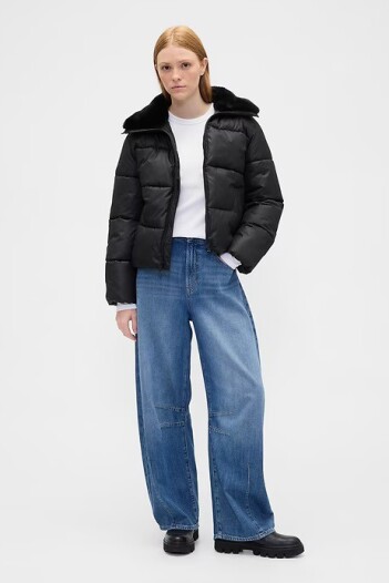 Campera Puffer Corta Con Pelo Sintético Mujer True Black V2