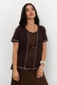 REMERA SATEN MARRON