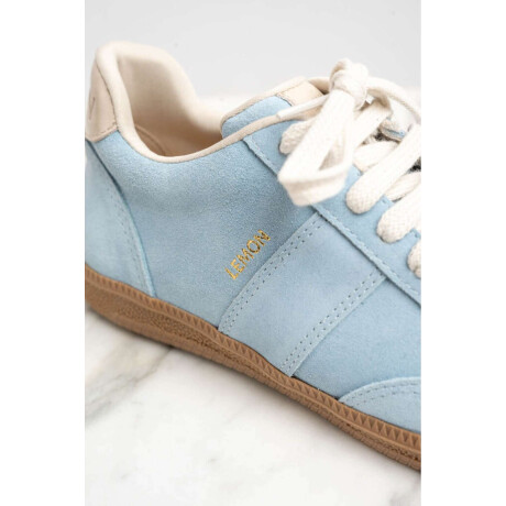 Zapatilla Gamuza Celeste