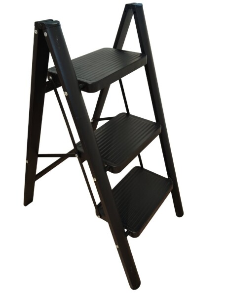 ESCALERA DE 3 NIVELES METAL 39x59x76CM NEGRO ESCALERA DE 3 NIVELES METAL 39x59x76CM NEGRO