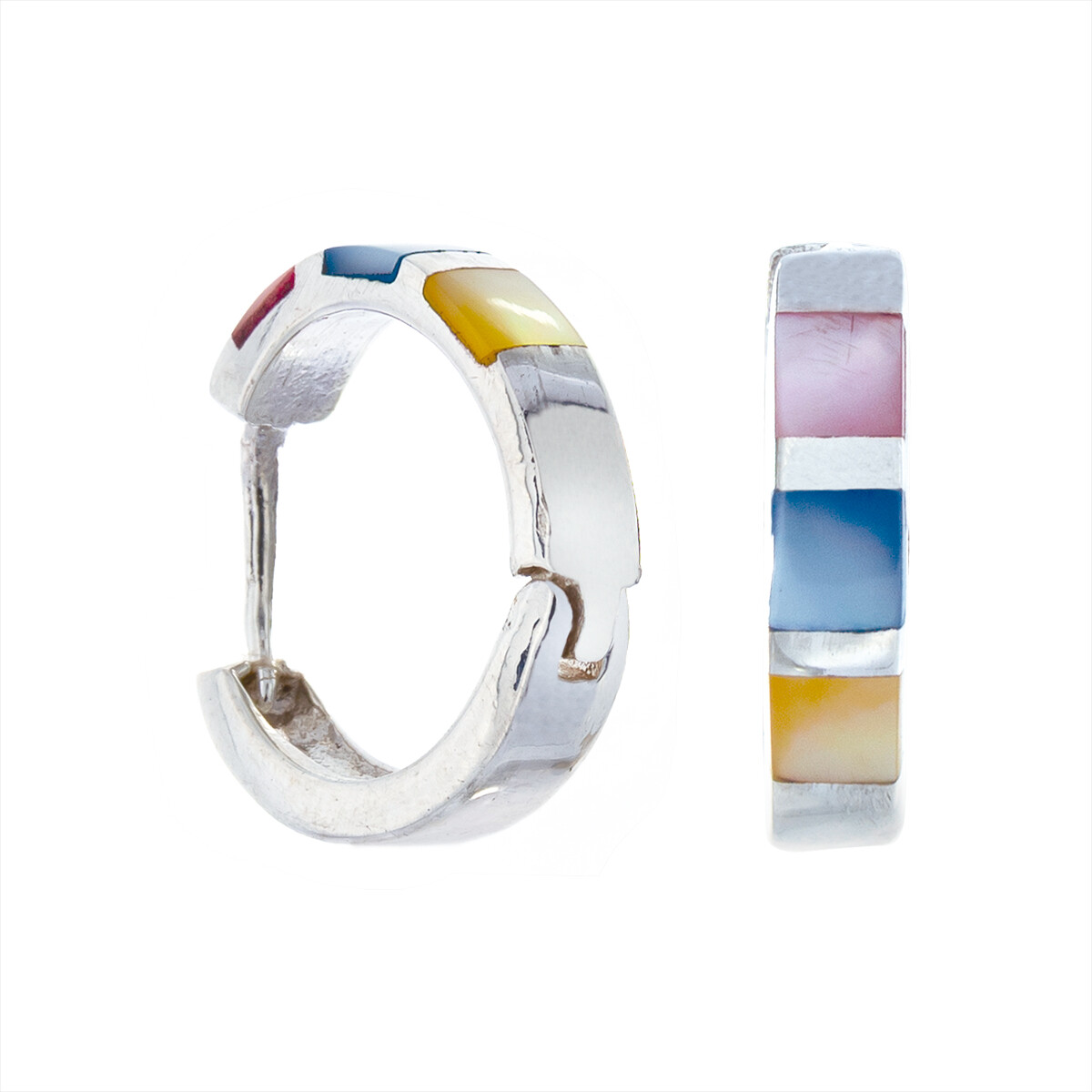 Par de aros de plata 925 con nácar. 