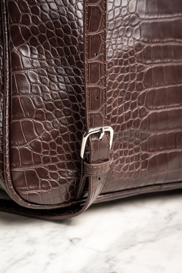 Mochila Maxi Notebook Marrón