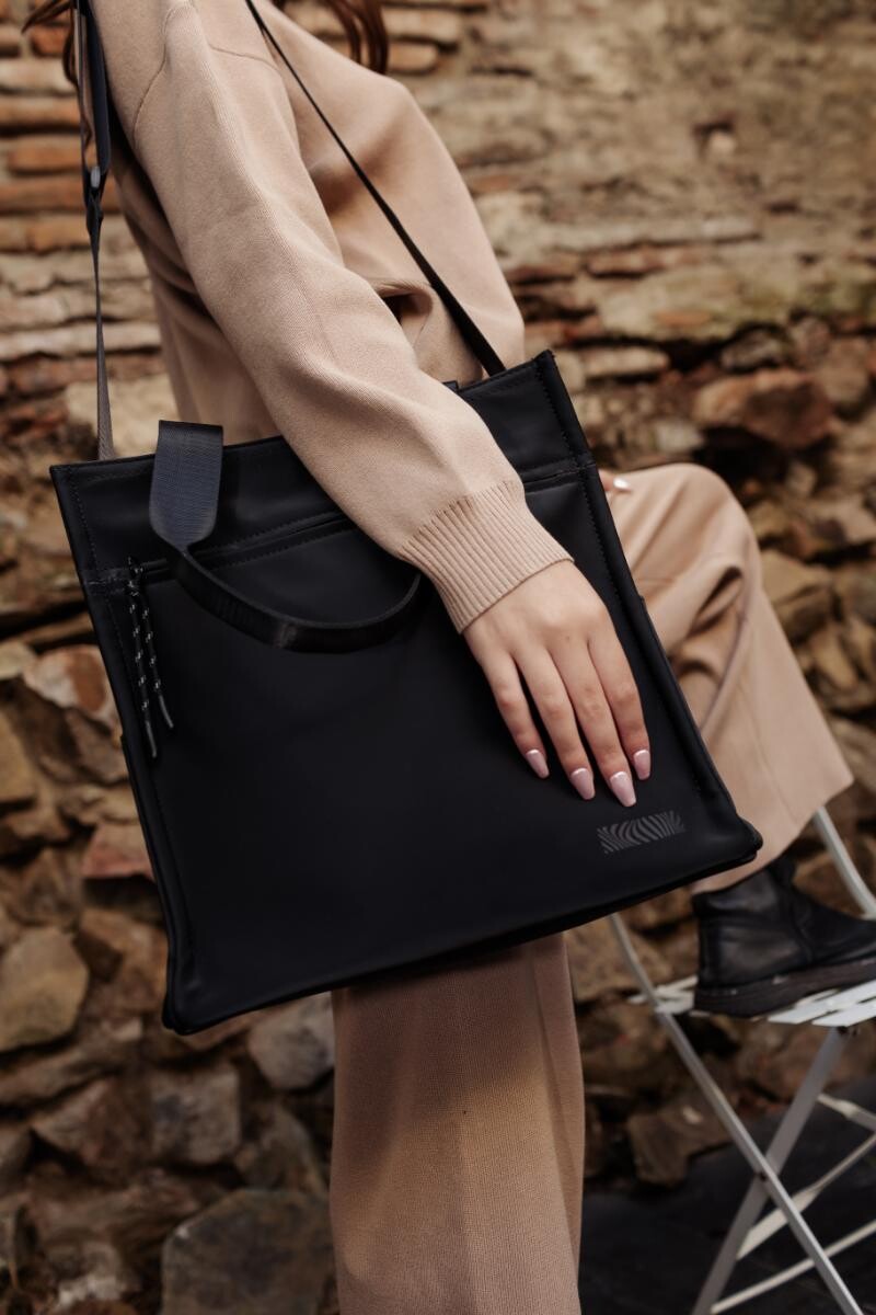 Cartera Colinas Negro