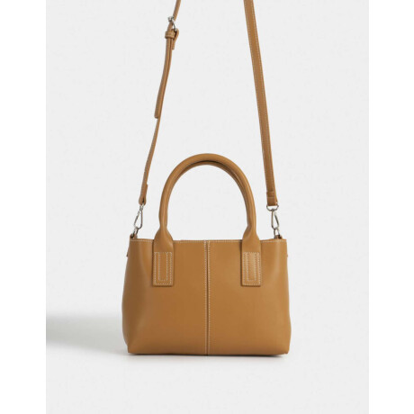 Cartera City Con Charm Marron Camel