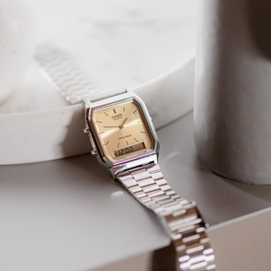 Reloj CASIO RETRO AQ230A-4AMQYDF Acero Plateado Esfera 30mm 0