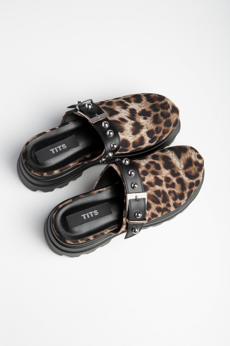 Sueco Selora Leopardo