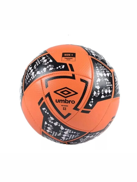 PELOTA NEO SWERVE N°3 Umbro 082