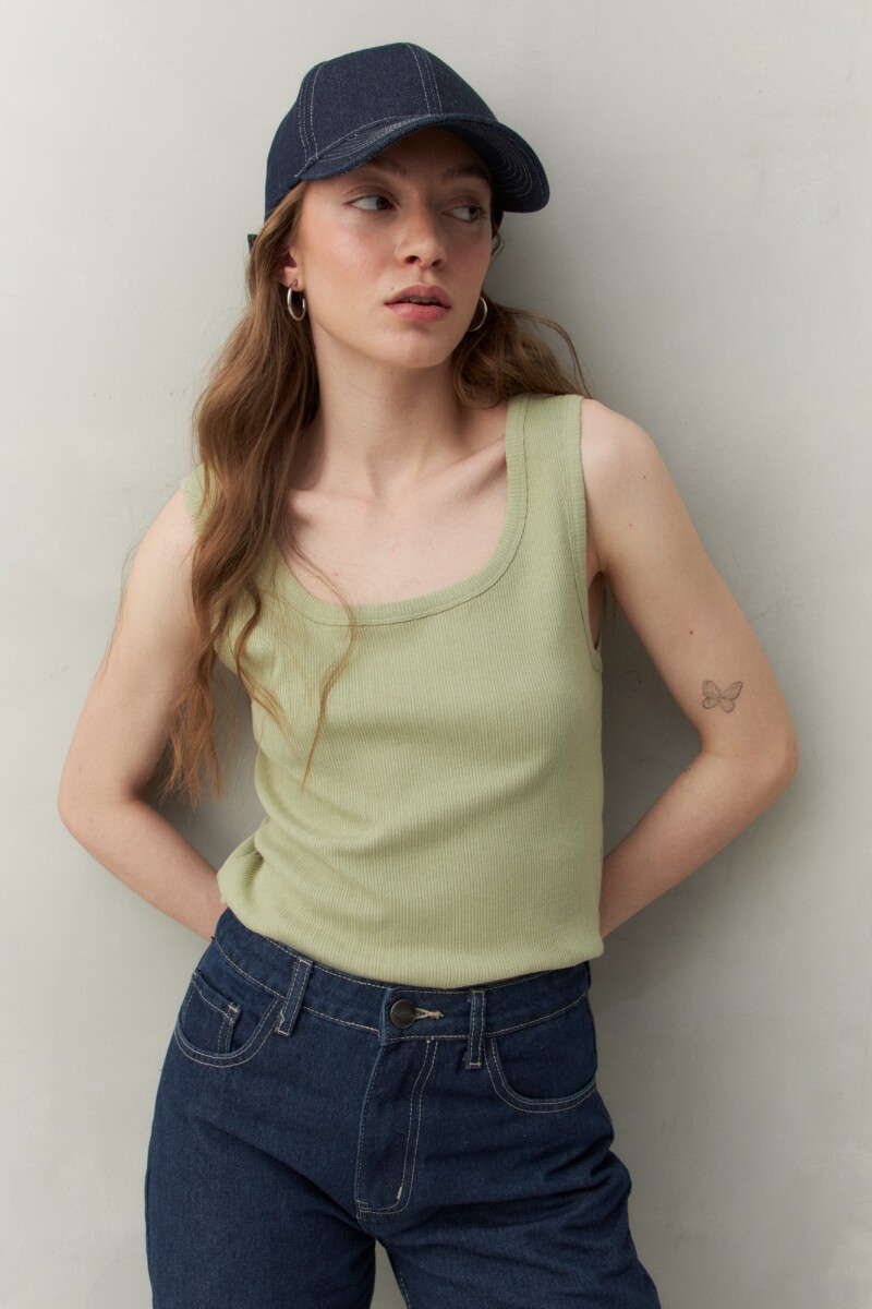 TOP EMILIO Verde Oliva