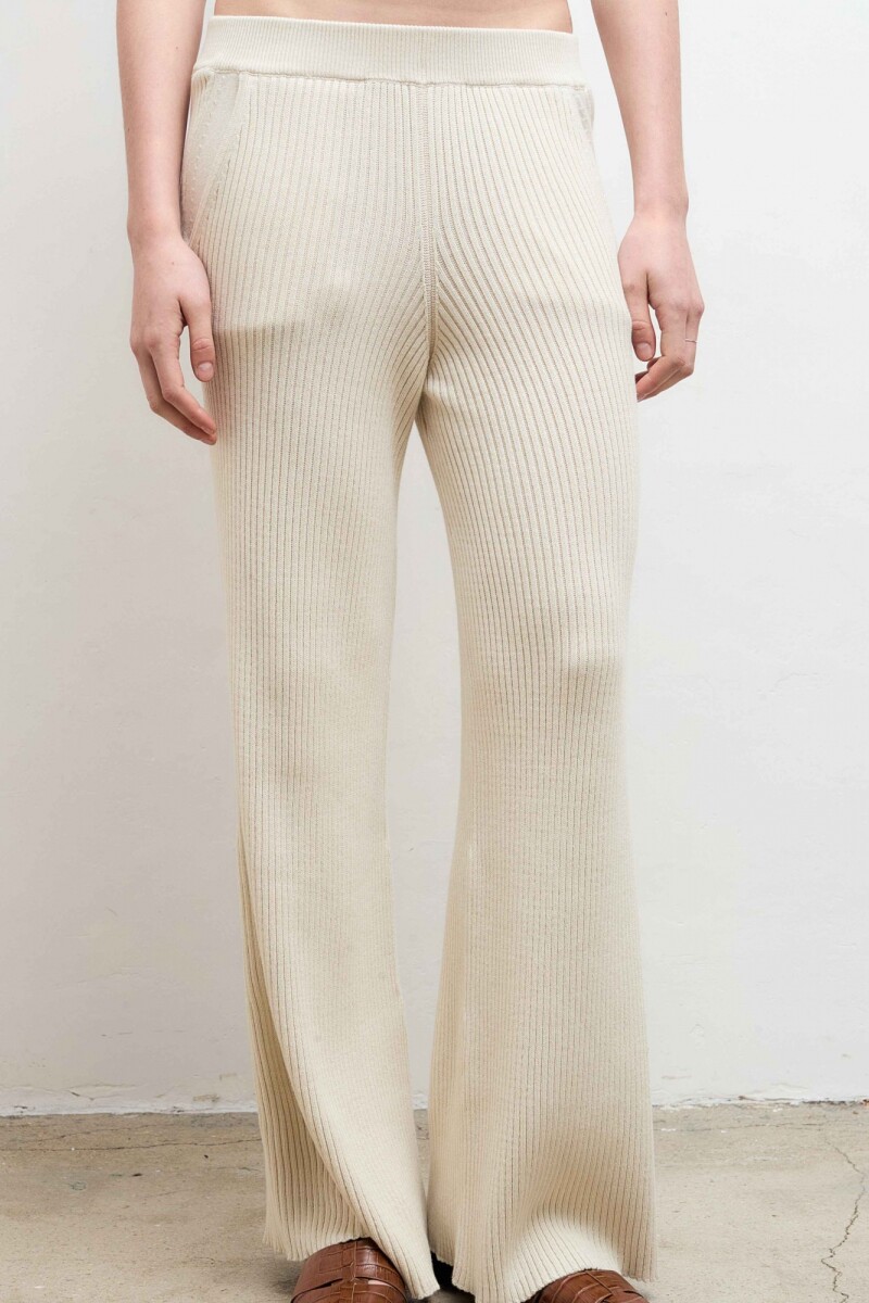 Aurora Off White