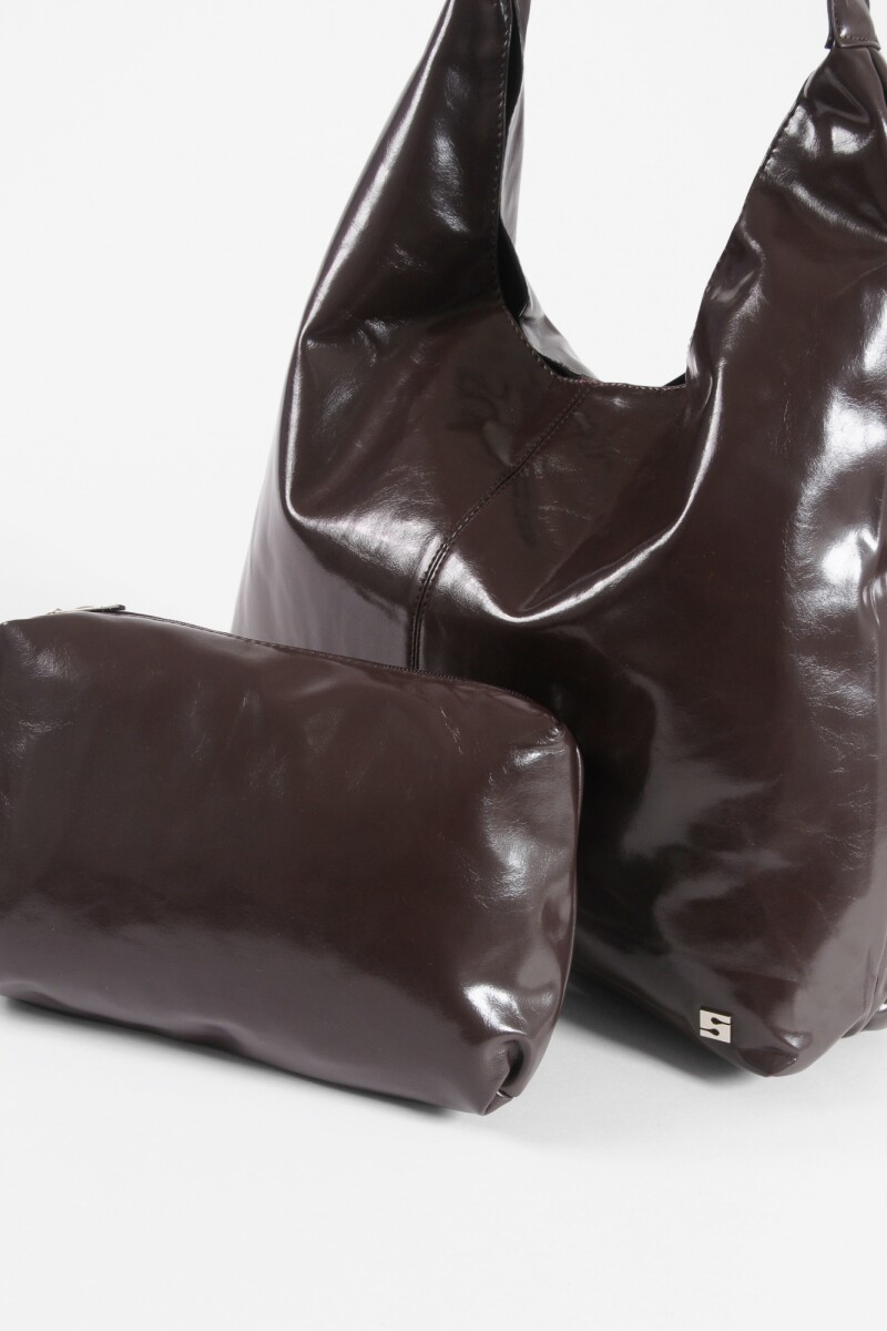 Cartera hobo shinny chocolate