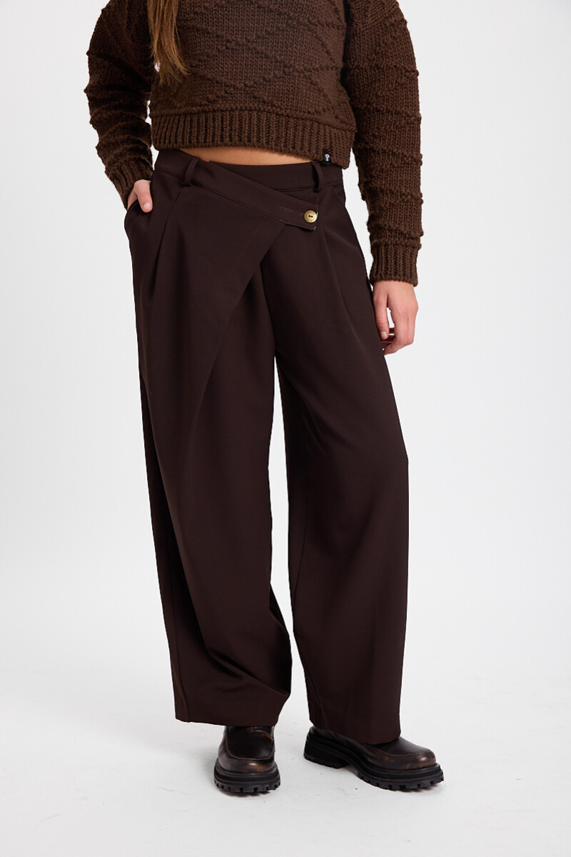 Pantalon Cruzado Chocolate
