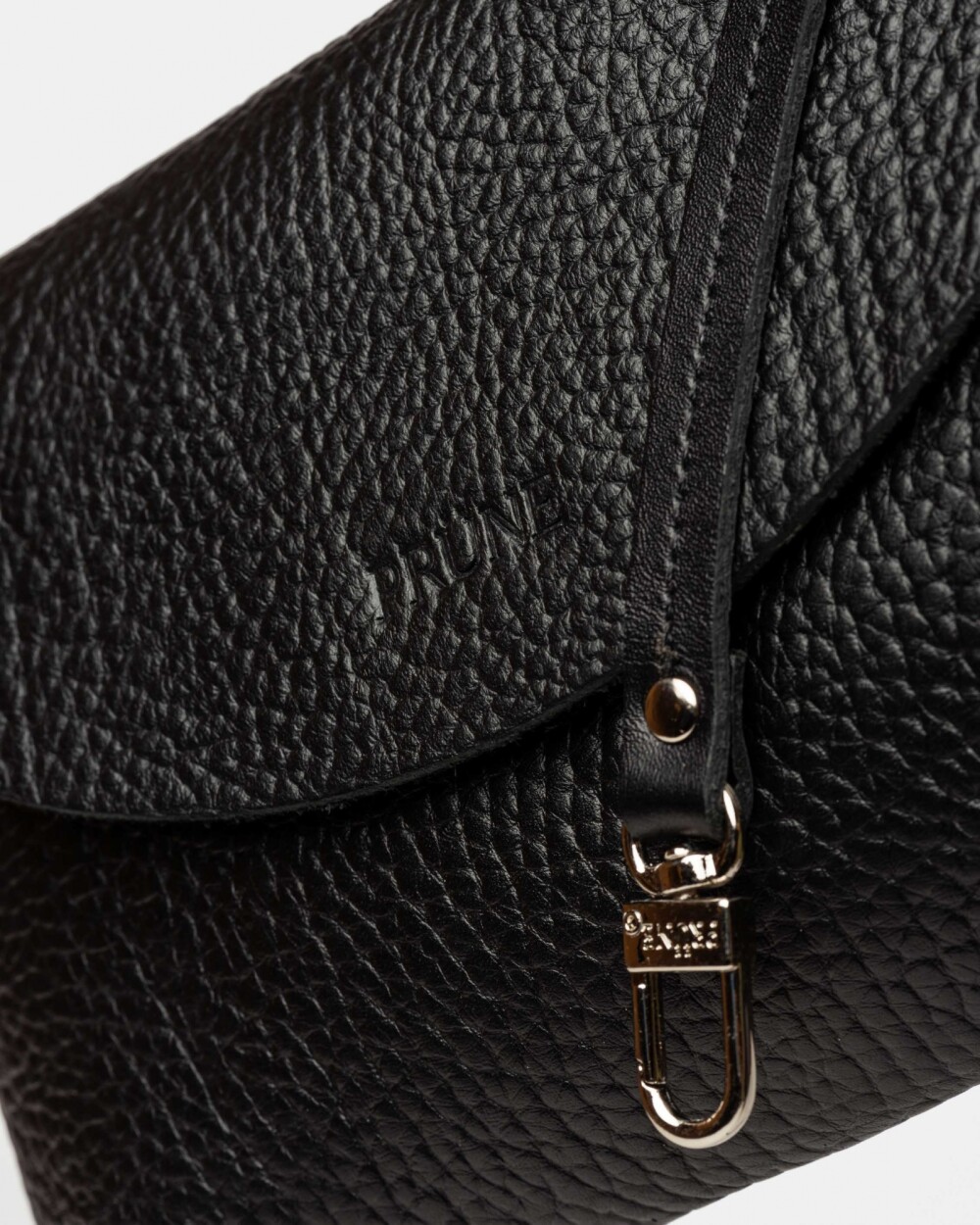 Mini bag Viena en cuero graneado Negro