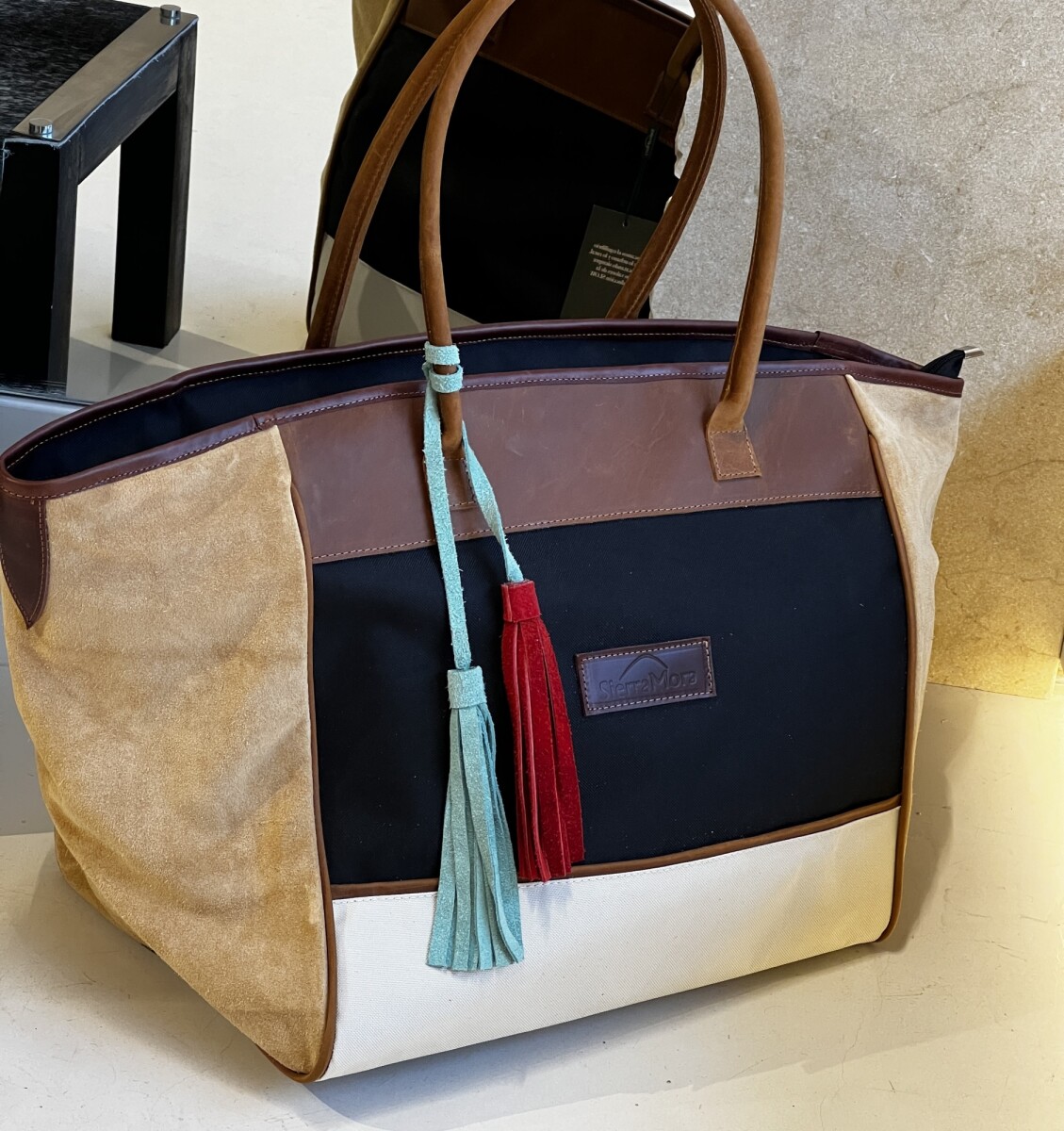 Colourful Weekender - Negro 