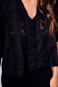 Blusa Encaje Bordados Negro