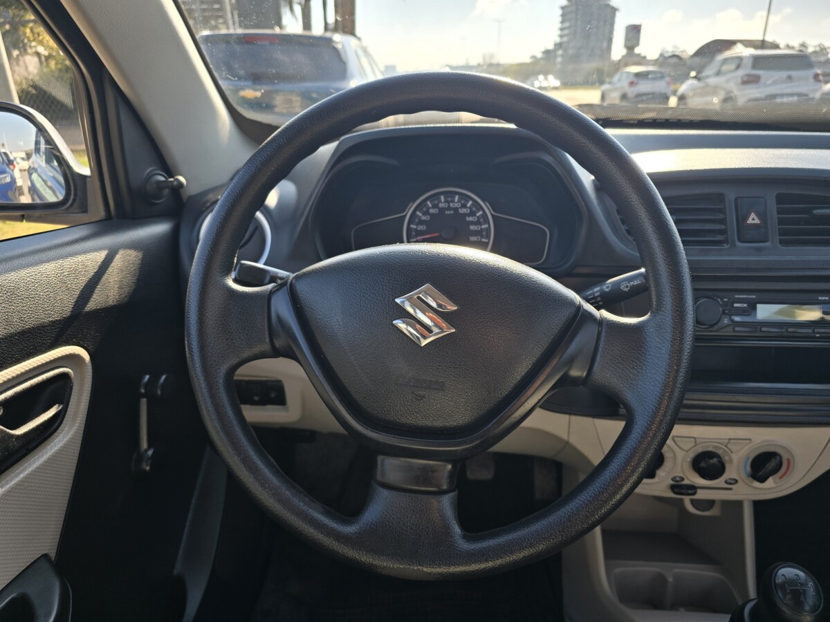 Suzuki Alto 800 STD 2021 EXCELENTE ESTADO |Permuta/ Financia Suzuki Alto 800 STD 2021 EXCELENTE ESTADO |Permuta/ Financia