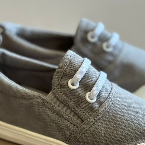 Zapatillas De Lona Gris