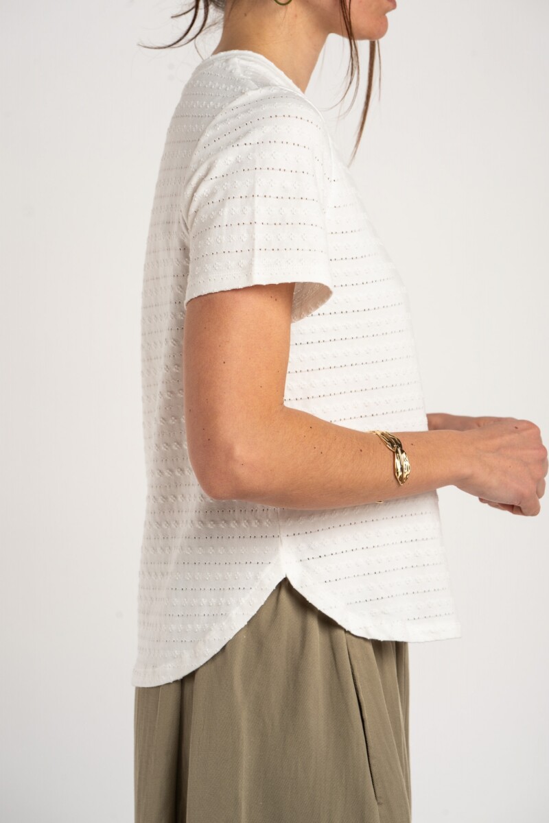 Remera M/corta Texturada Algodón Nacar