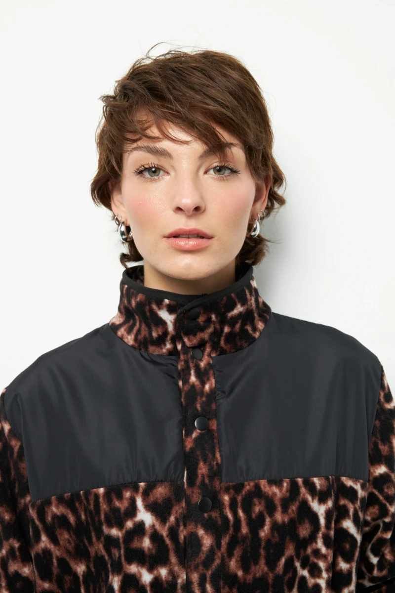 CAMPERA JORDANIA Animal Print
