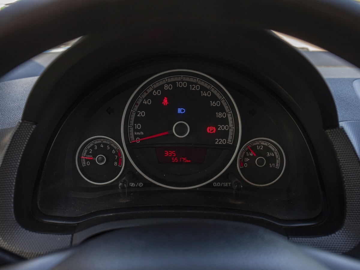 Volkswagen Up Move 1.0 Extra Full | Permuta / Financia Volkswagen Up Move 1.0 Extra Full | Permuta / Financia