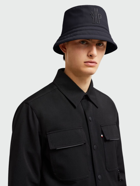 Moncler - Gorro de pescador con logo Negro