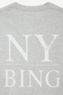 CAMISETA MYERS SERIF NY Gris