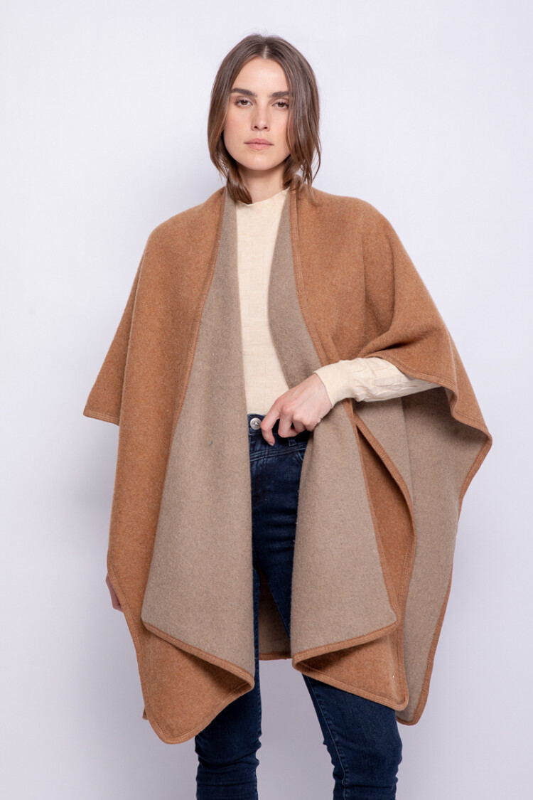 PONCHO RISSO Beige Oscuro