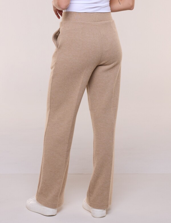 Jogger Soft Recto BEIGE OSCURO