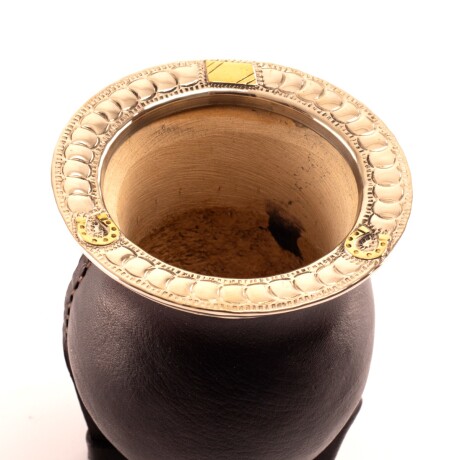 Mate de Alpaca y Bronce H3