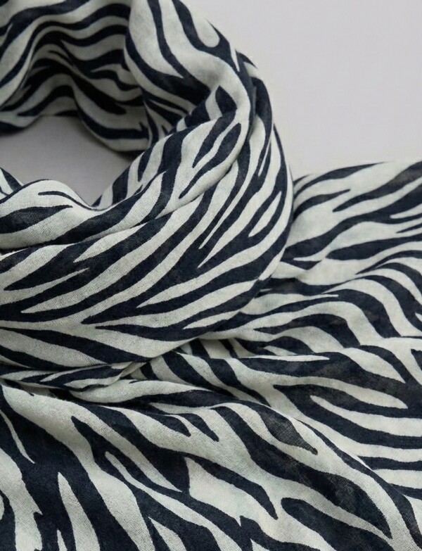 Pashmina Animal Print NEGRO/BLANCO