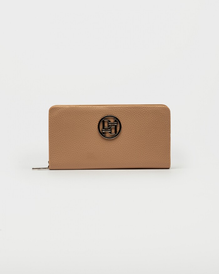 Billetera Con Cierre Mint En Efecto Cuero Charol Camel