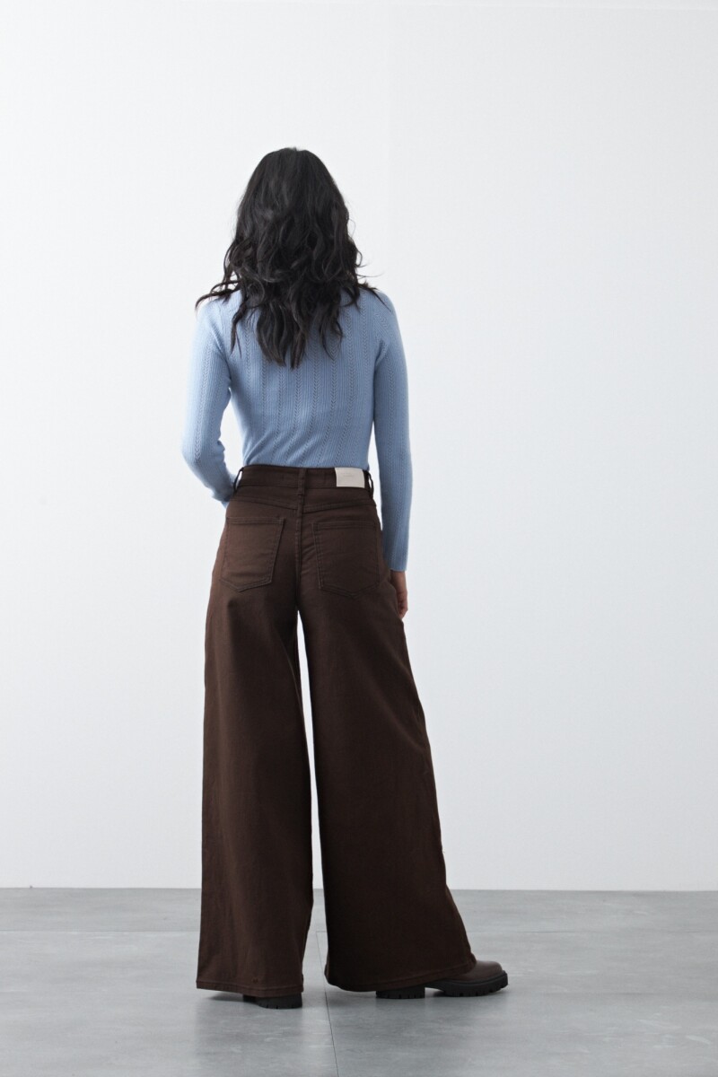 PANTALÓN ALBANIA Chocolate