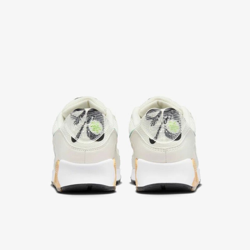 NIKE AIR MAX 90 SE NIKE AIR MAX 90 SE