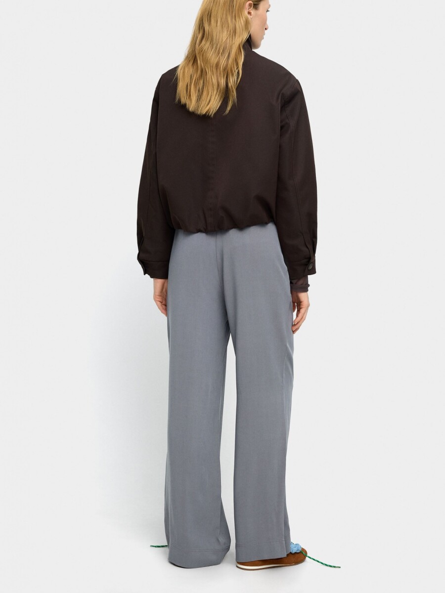 Pantalón Con Cintura Elástica Y Bolsillos gris