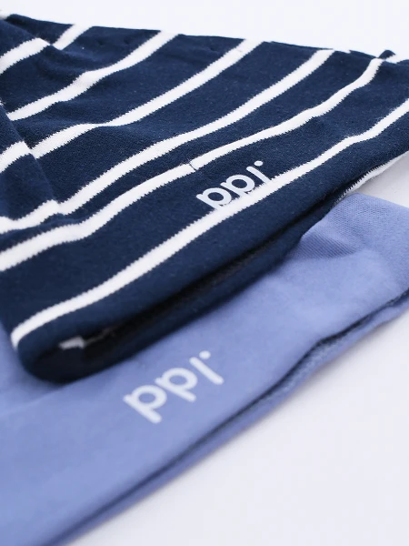 GORROS CON NUDO AZUL OSCURO