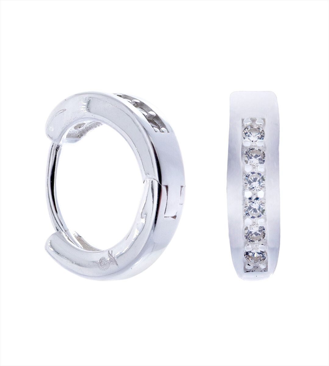 Par de aros de plata 925 con circonias. 