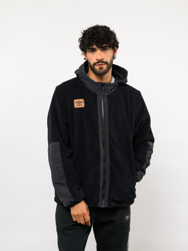 Campera Explor Umbro Hombre 002