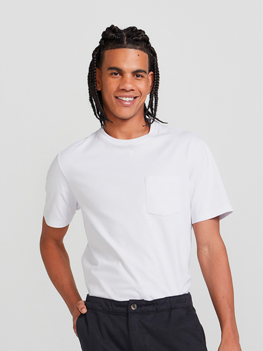 CAMISETA BÁSICA CON BOLSILLO - BLANCO 