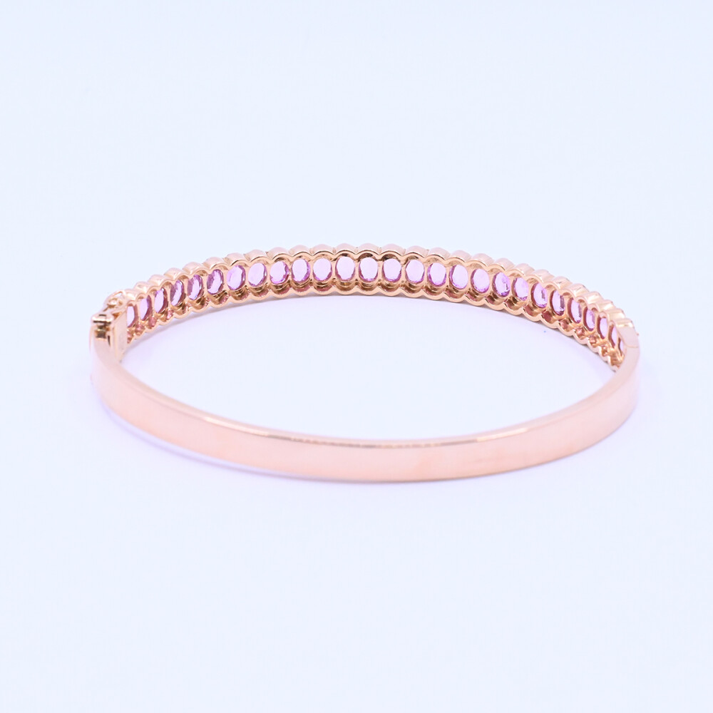 Pulsera oro 18k con corindones rosa y brillantes. Pulsera oro 18k con corindones rosa y brillantes.
