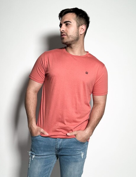 Remera Timo Coral Oscuro
