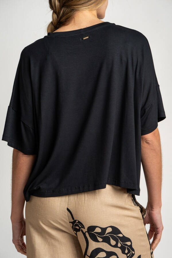 Remera Negro