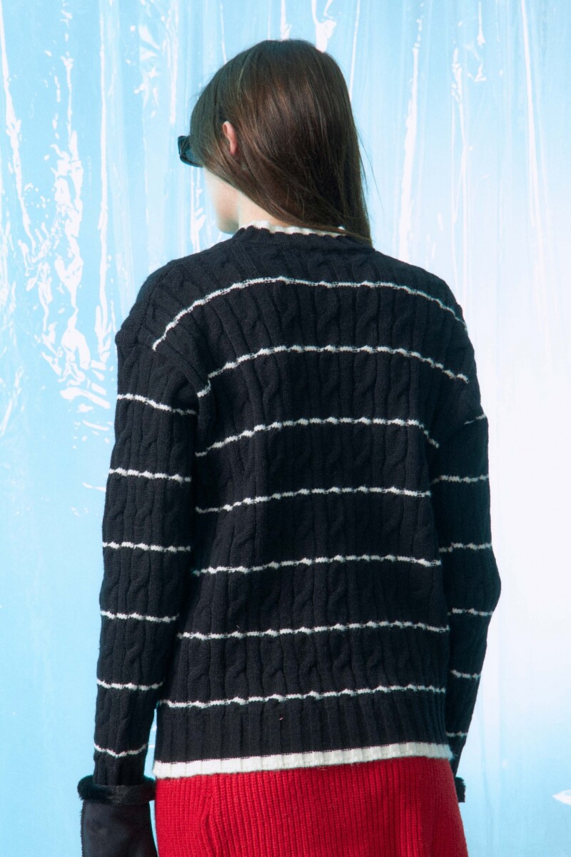 Sweater tejido ochos negro